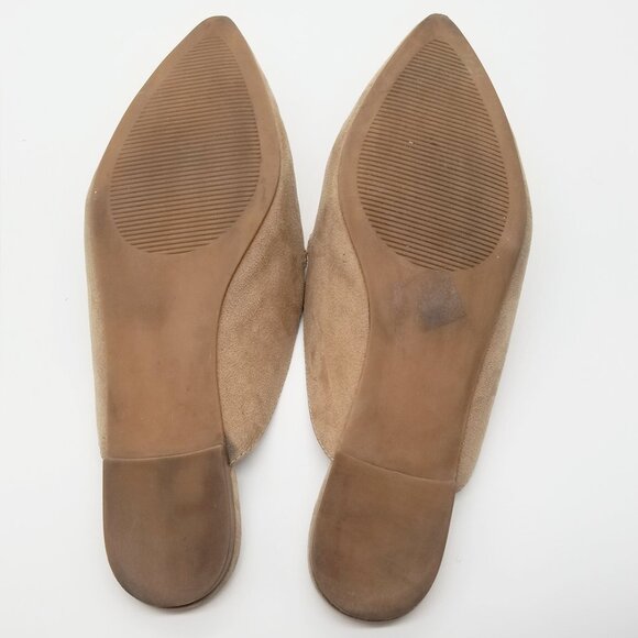 Steve Madden Finely Tan Beige Pointed Toe Gold Chunky Chain Slip On Mules  9.5 - Picture 10 of 15